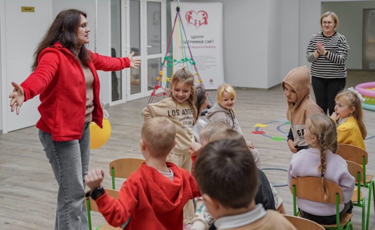 50 TYS. ALARMÓW! FATALNA KONDYCJA PSYCHICZNA UKRAIŃCÓW. CARITAS POLSKA POMAGA!